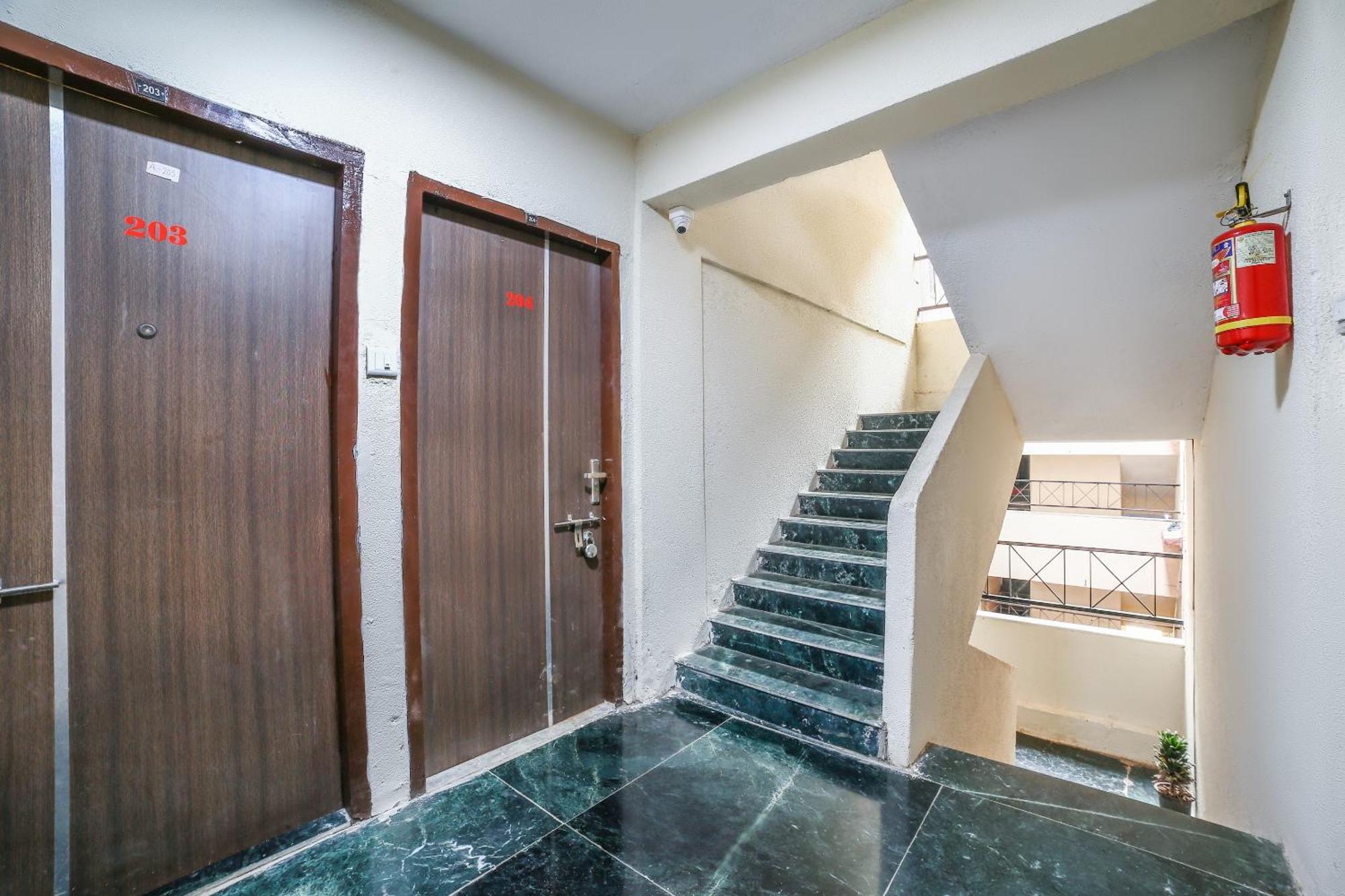 Hotel O Megha Villa Gorhe ภายนอก รูปภาพ